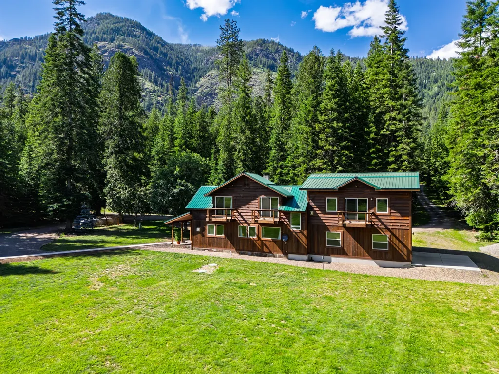 96 E Fork Bull River Road Noxon MT 59853