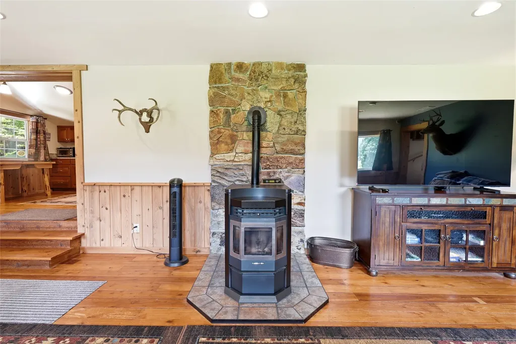 96 E Fork Bull River Road Noxon MT 59853