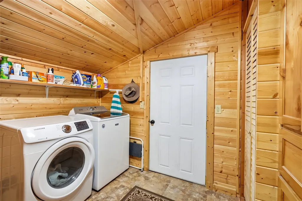 96 E Fork Bull River Road Noxon MT 59853