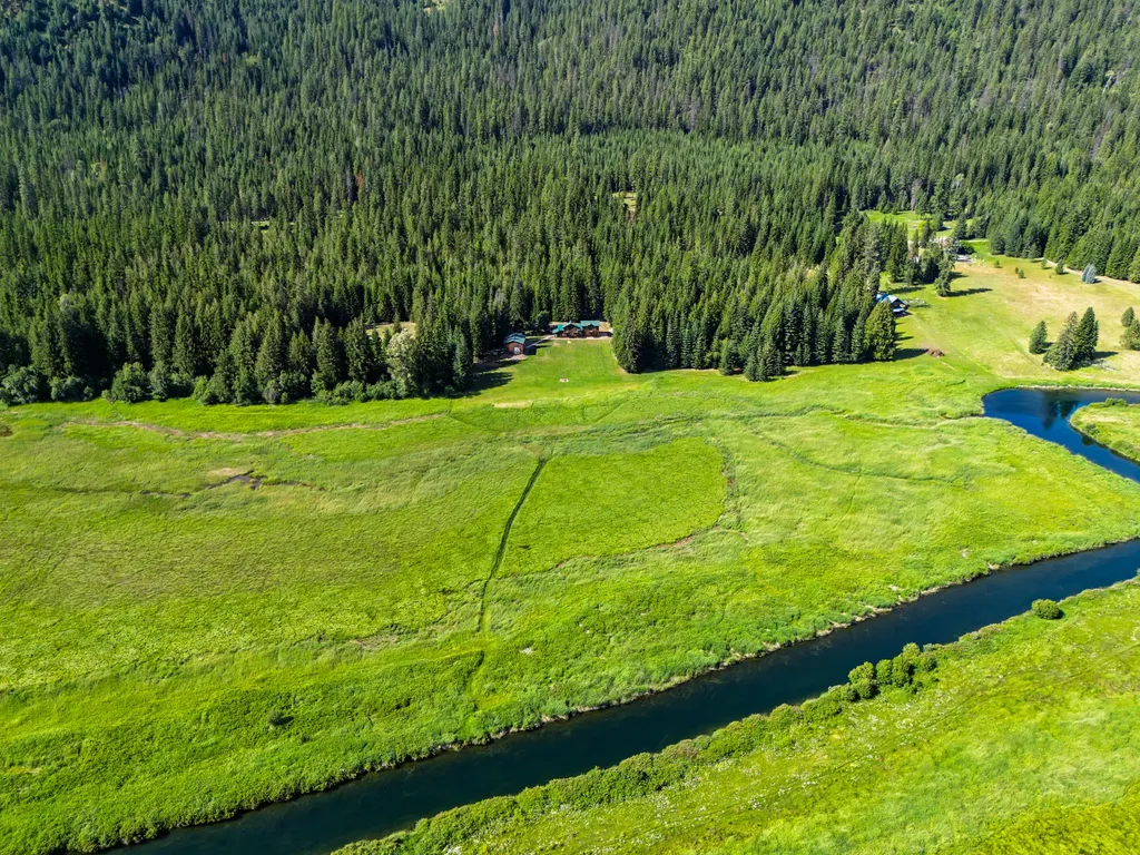 96 E Fork Bull River Road Noxon MT 59853