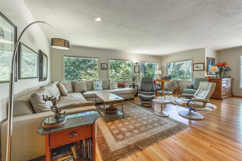 1825 W Lakeshore Drive Whitefish MT 59937