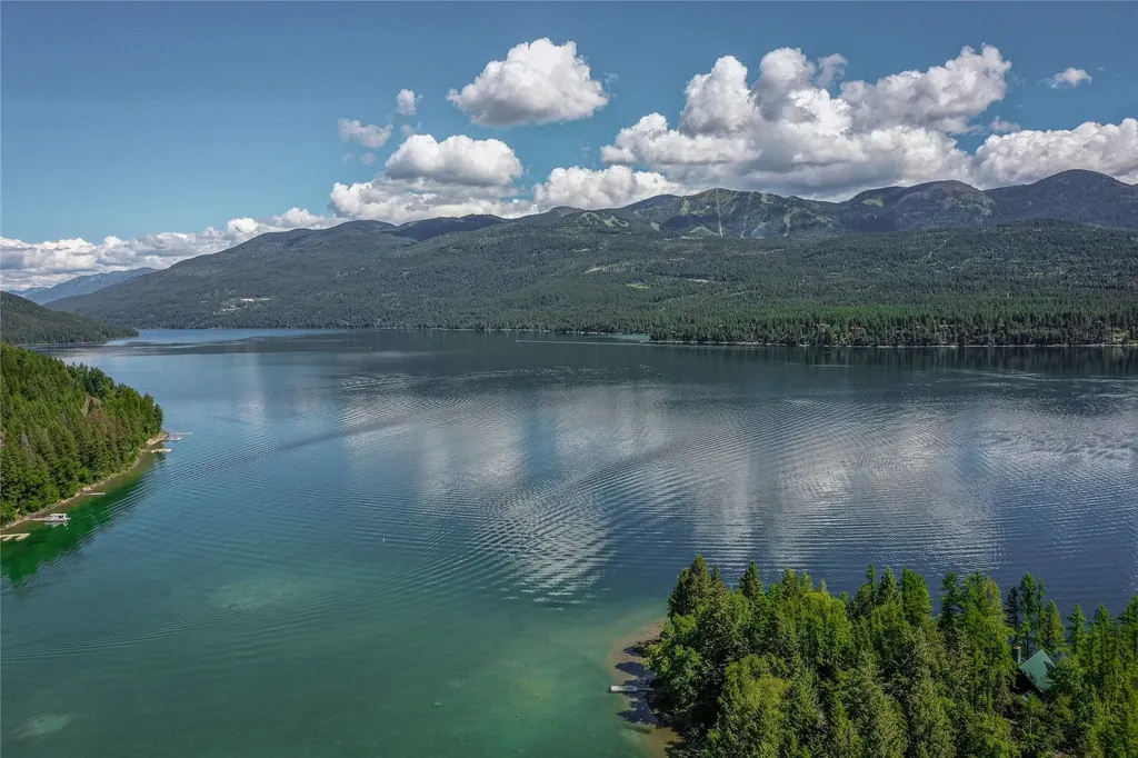 1825 W Lakeshore Drive Whitefish MT 59937