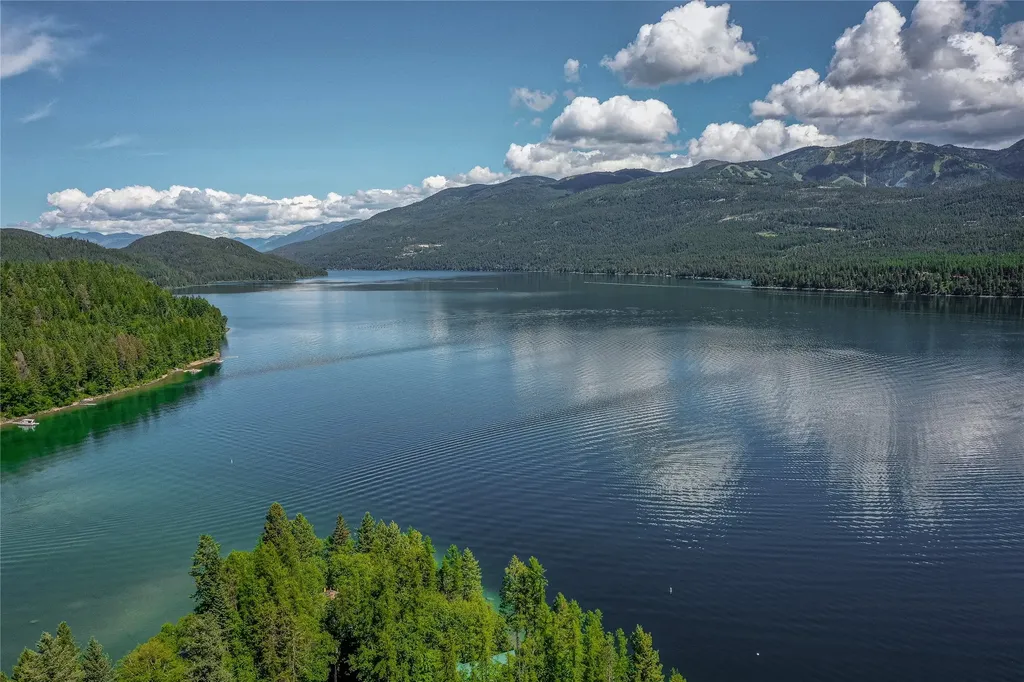 1825 W Lakeshore Drive Whitefish MT 59937
