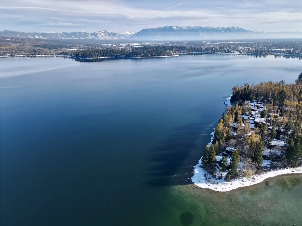 1825 W Lakeshore Drive Whitefish MT 59937