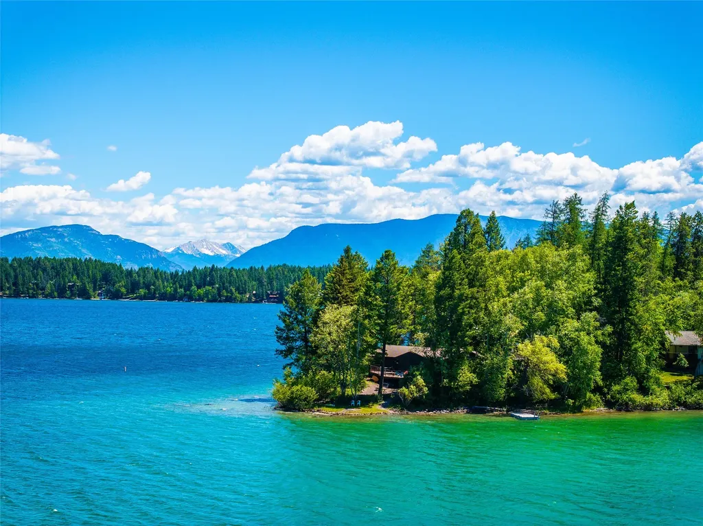 1825 W Lakeshore Drive Whitefish MT 59937