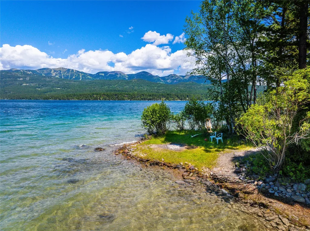 1825 W Lakeshore Drive Whitefish MT 59937