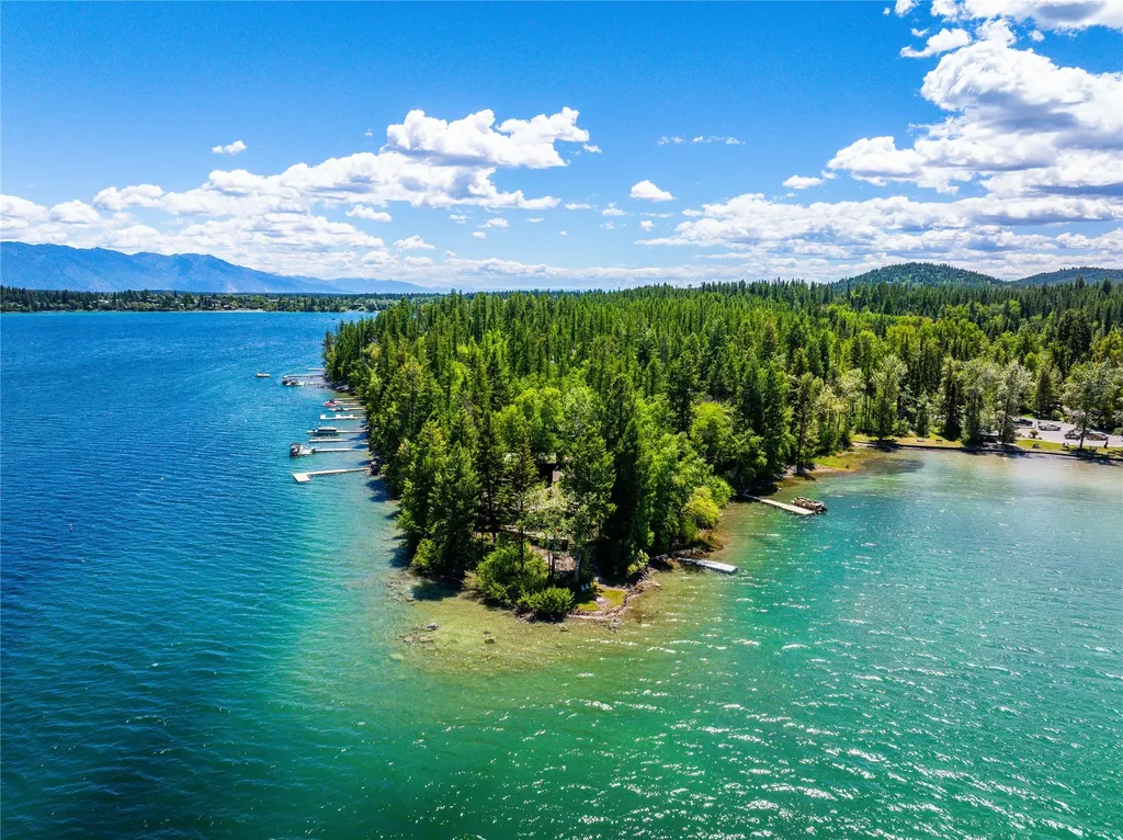 1825 W Lakeshore Drive Whitefish MT 59937