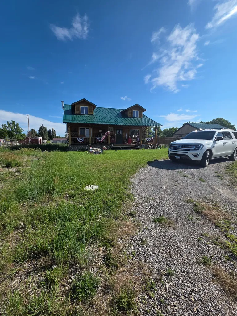 805 3rd Street SW Choteau MT 59422
