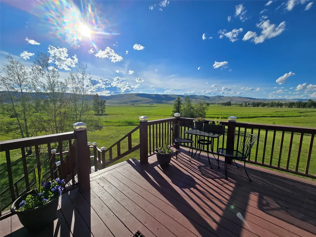 41 Handlos Lane Philipsburg MT 59858