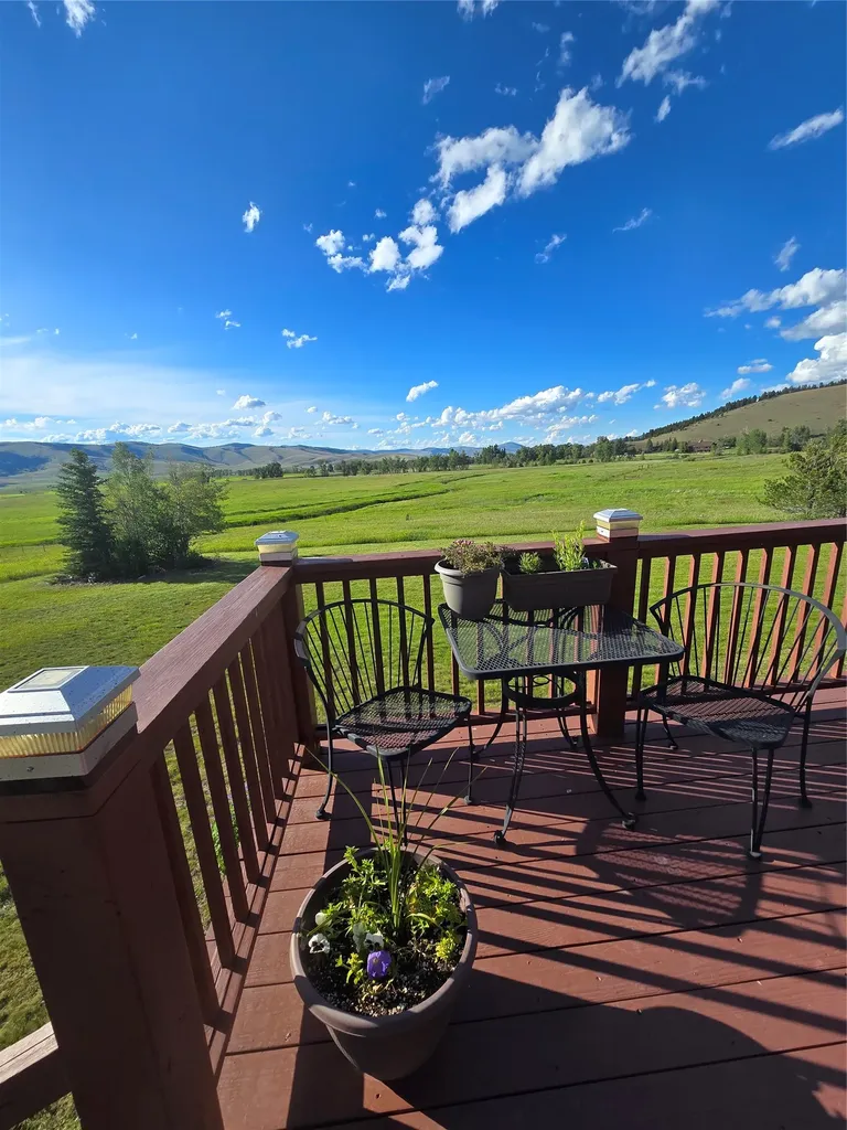 41 Handlos Lane Philipsburg MT 59858