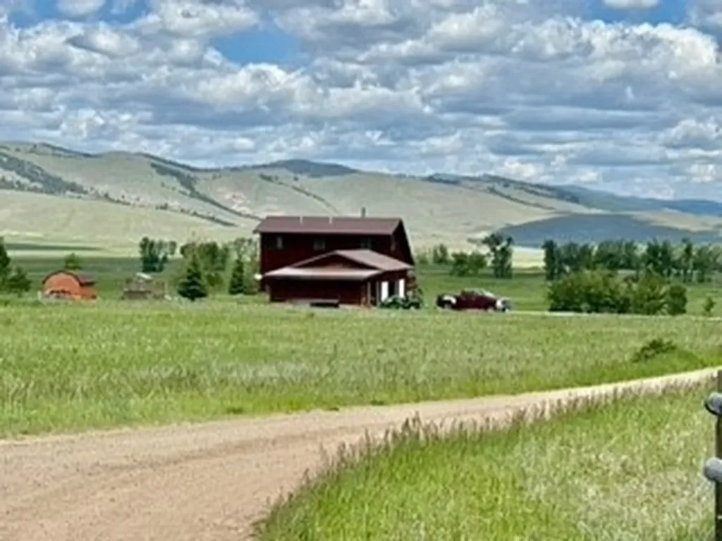 41 Handlos Lane Philipsburg MT 59858