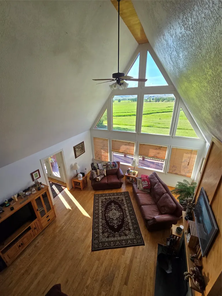 41 Handlos Lane Philipsburg MT 59858