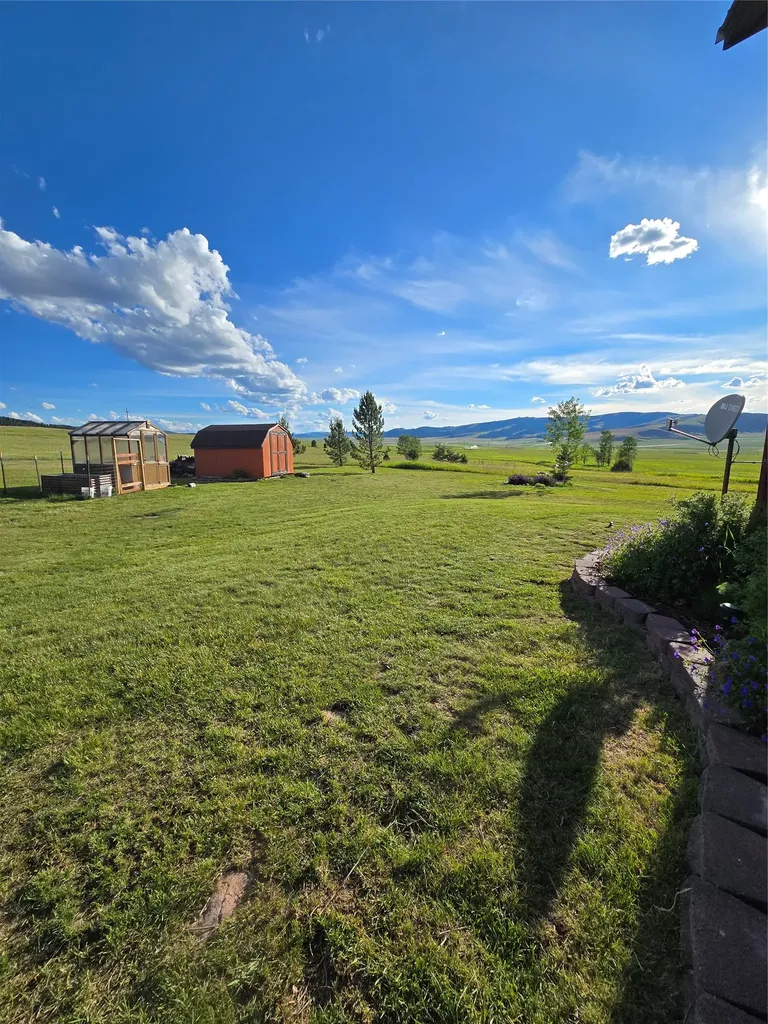 41 Handlos Lane Philipsburg MT 59858