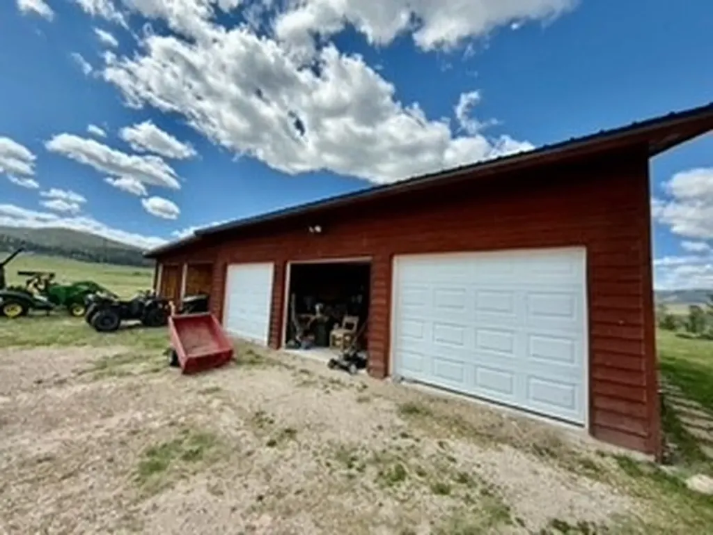 41 Handlos Lane Philipsburg MT 59858