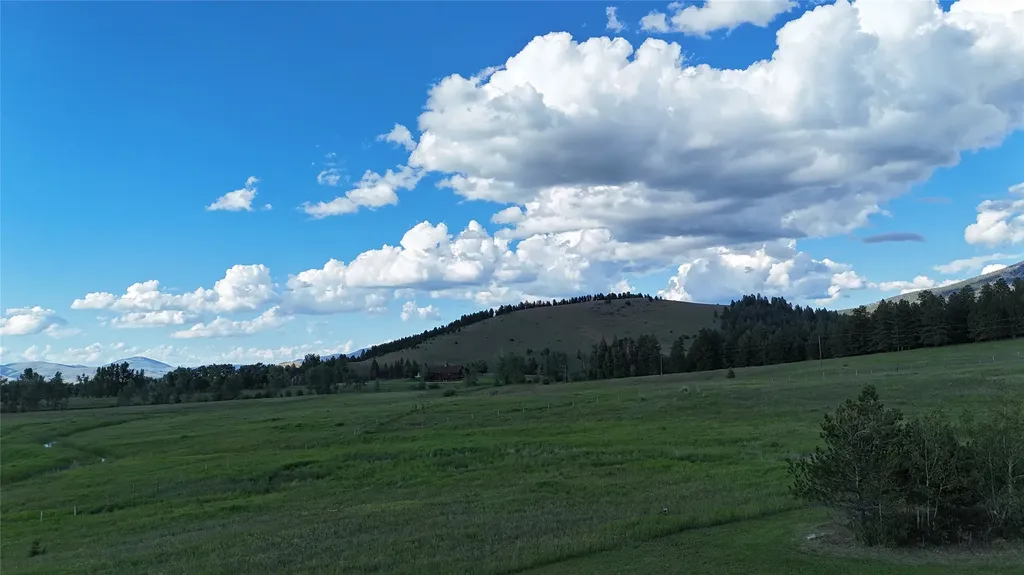 41 Handlos Lane Philipsburg MT 59858