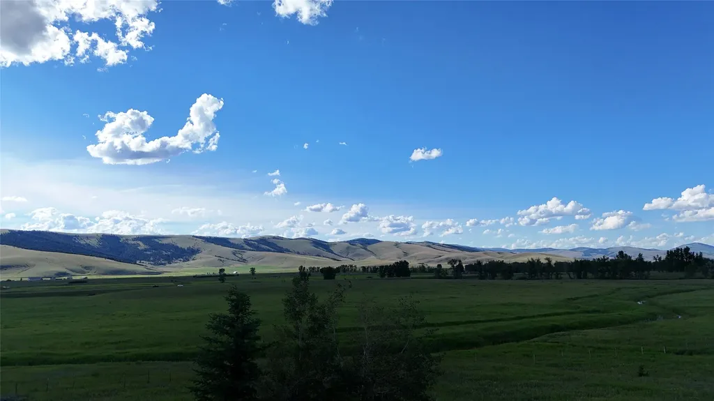 41 Handlos Lane Philipsburg MT 59858