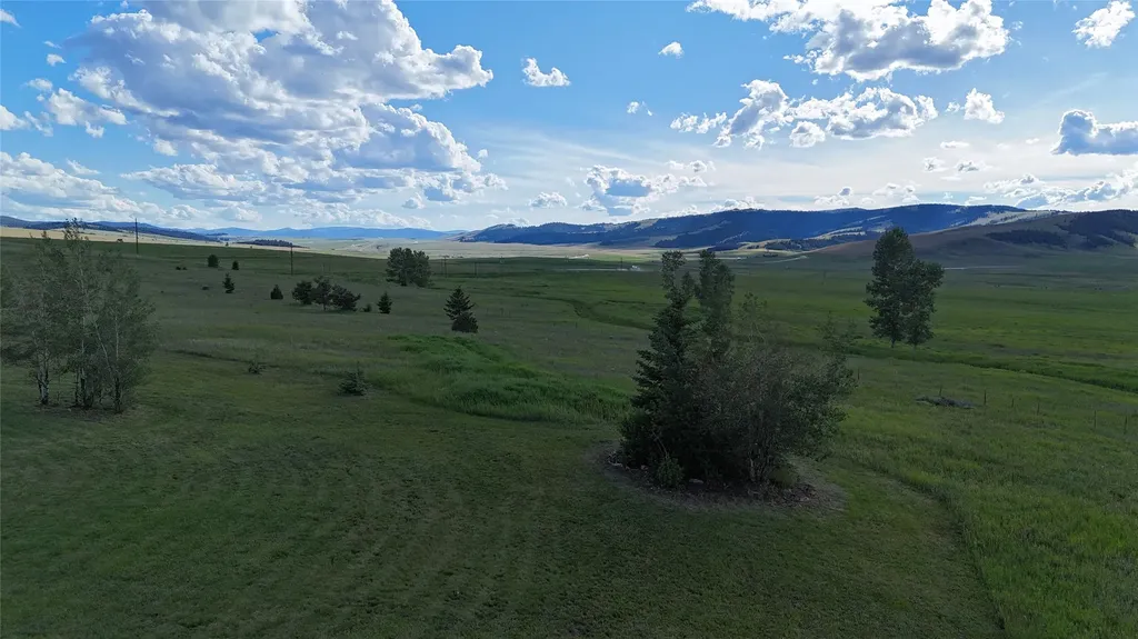 41 Handlos Lane Philipsburg MT 59858