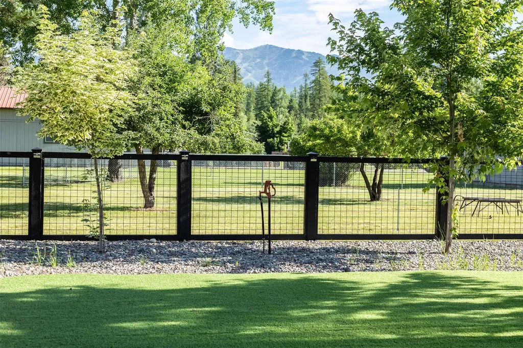 752 Patton Lane Whitefish MT 59937