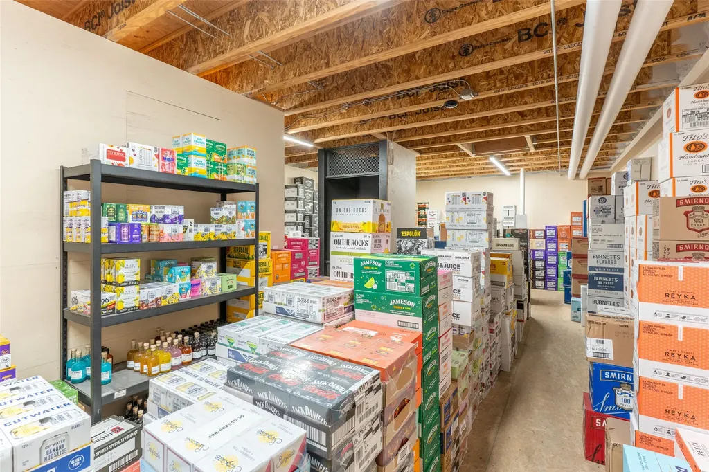 1121 Us Highway 2 W Kalispell MT 59901