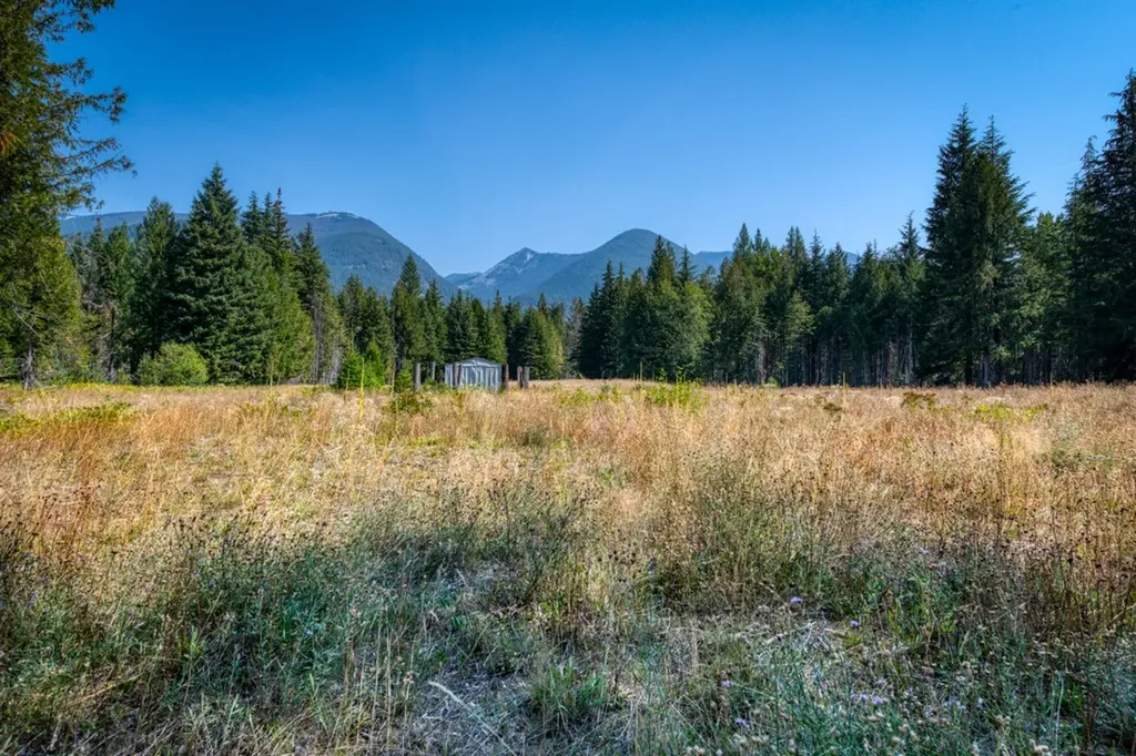 Nna Bull Lake Lane Troy MT 59935