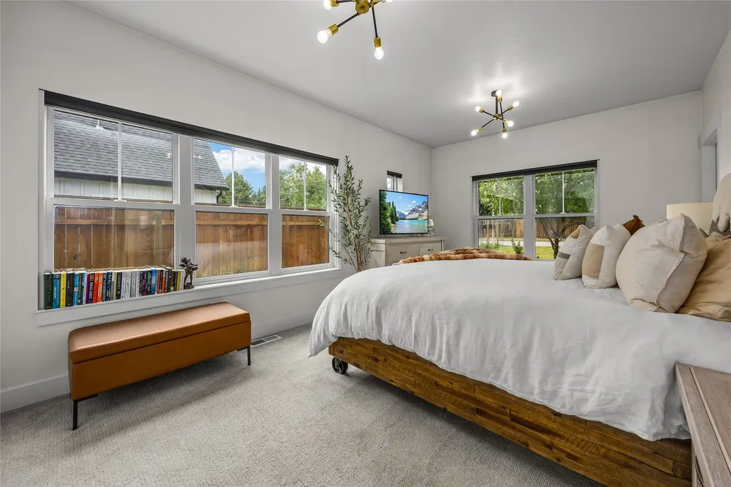 1311 Lower Lincoln Hills Drive Missoula MT 59802