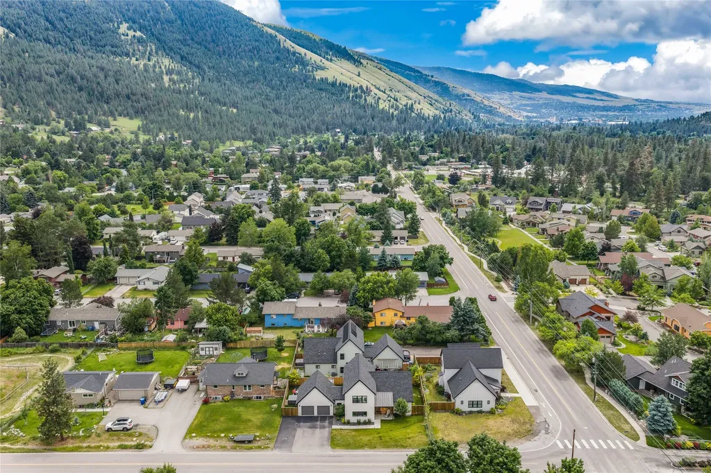 1311 Lower Lincoln Hills Drive Missoula MT 59802