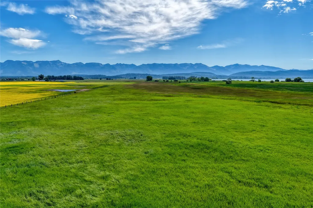 1040 Mt Highway 82 Somers MT 59932