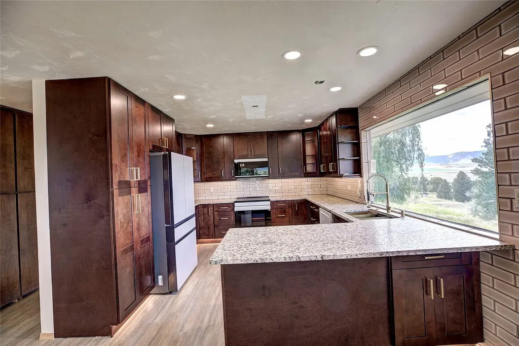 37468 Ponderilla Drive Polson MT 59860