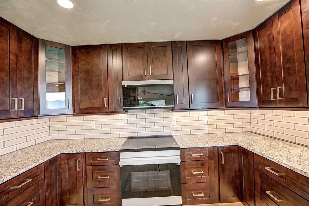 37468 Ponderilla Drive Polson MT 59860