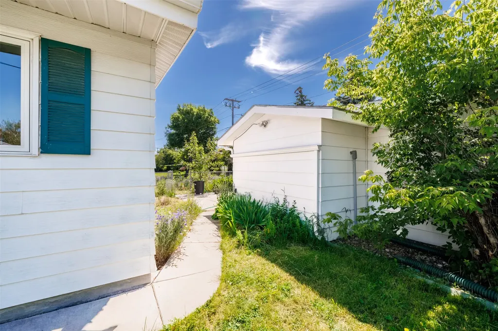 1923 E Broadway Street Helena MT 59601
