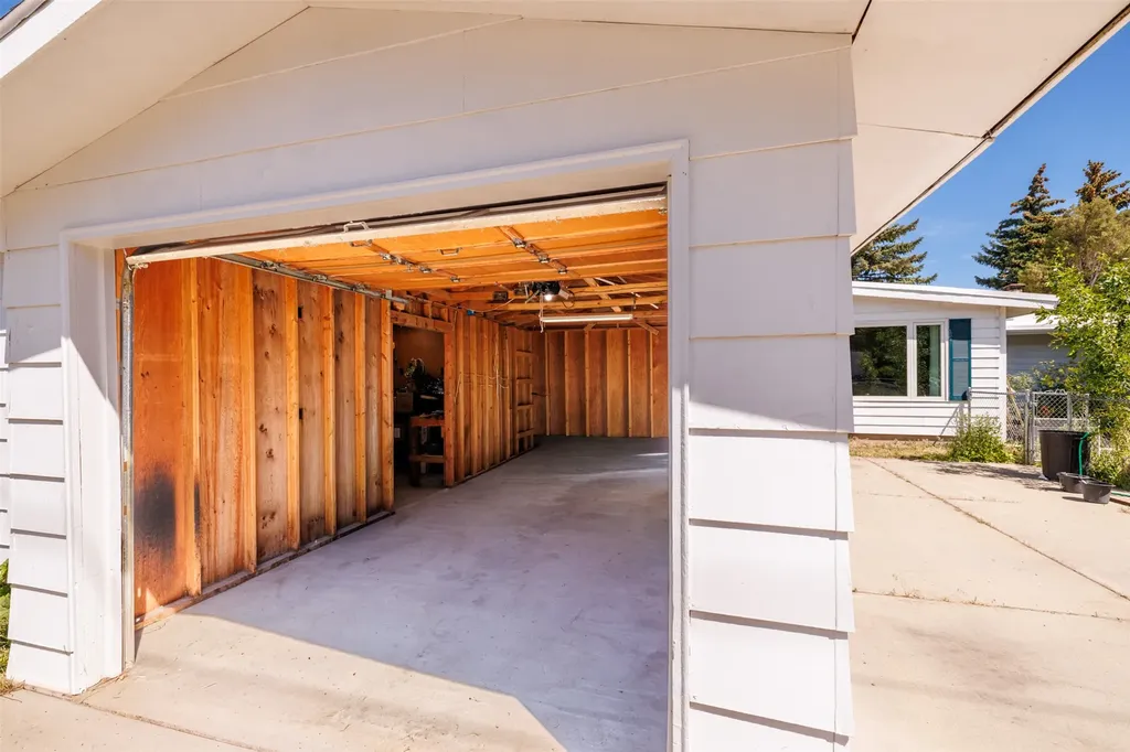 1923 E Broadway Street Helena MT 59601