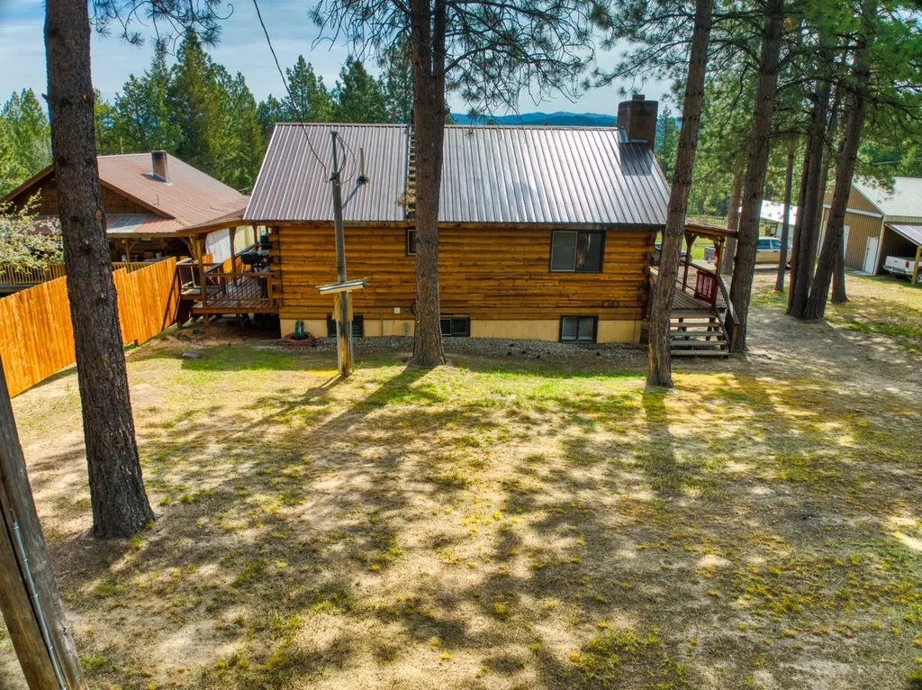 456 Blue Jay Lane Hamilton MT 59840