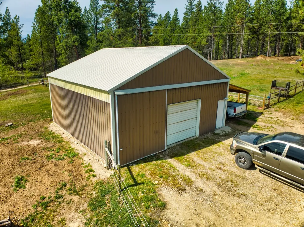 456 Blue Jay Lane Hamilton MT 59840