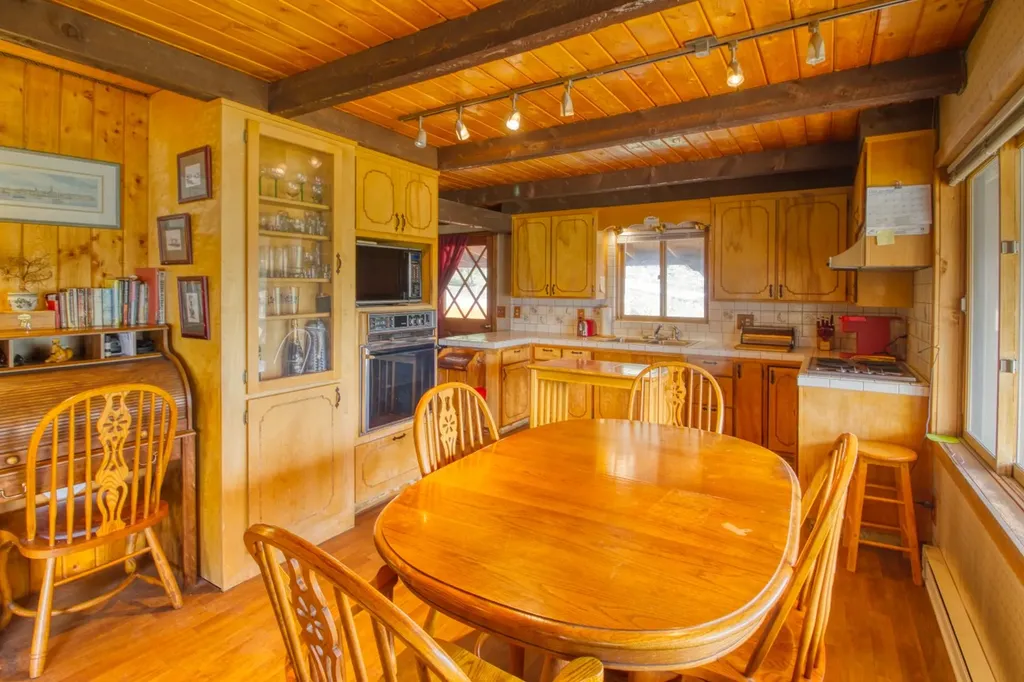 456 Blue Jay Lane Hamilton MT 59840