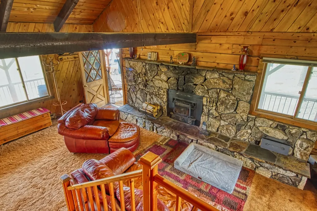 456 Blue Jay Lane Hamilton MT 59840