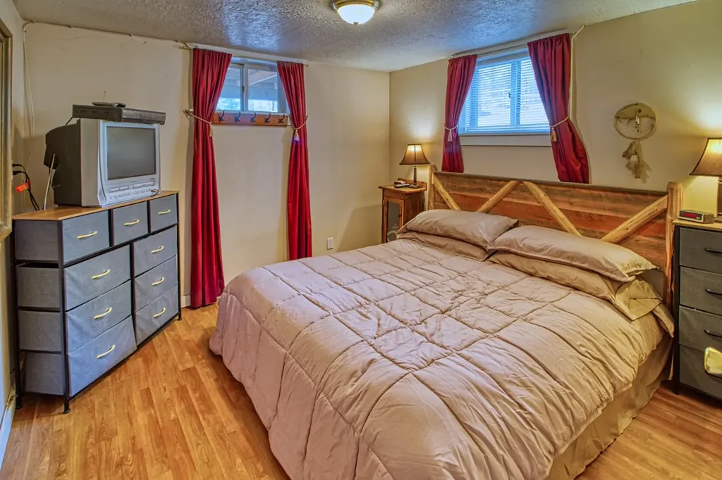 456 Blue Jay Lane Hamilton MT 59840