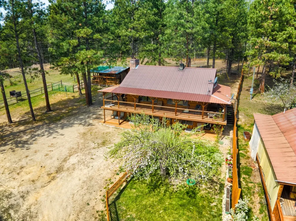 456 Blue Jay Lane Hamilton MT 59840
