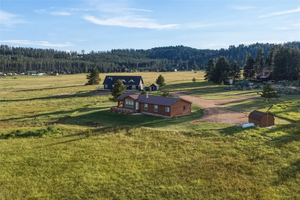 6 Ruffing It Lane Anaconda MT 59711