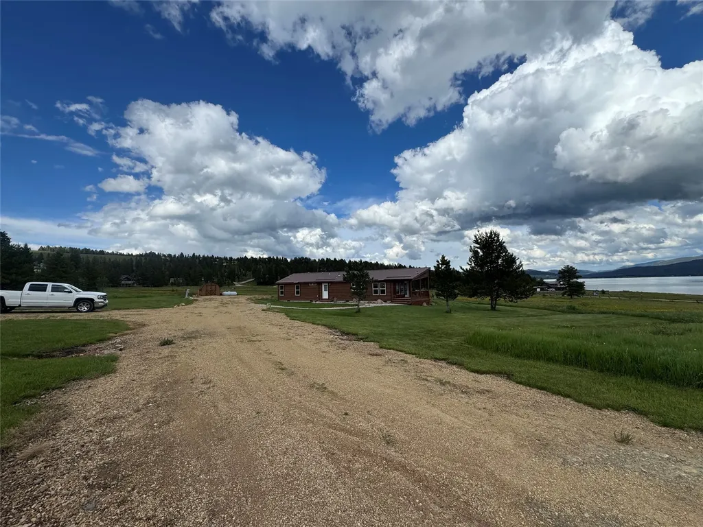 6 Ruffing It Lane Anaconda MT 59711