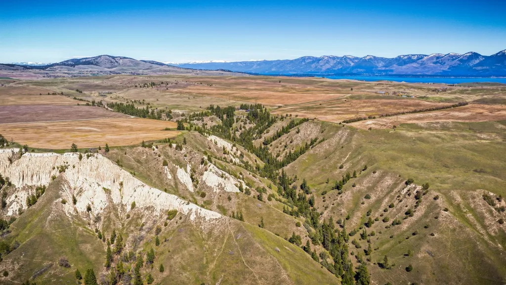 Nna Irvine Flats Road Polson MT 59860