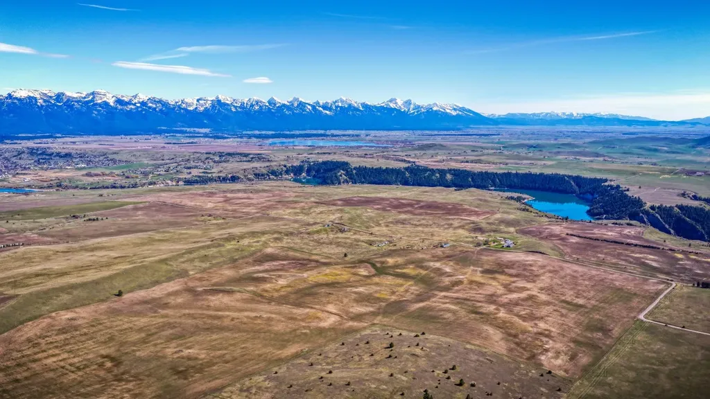 Nna Irvine Flats Road Polson MT 59860