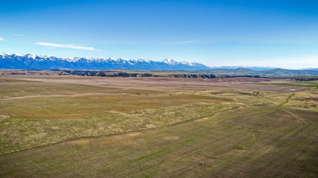 Nna Irvine Flats Road Polson MT 59860