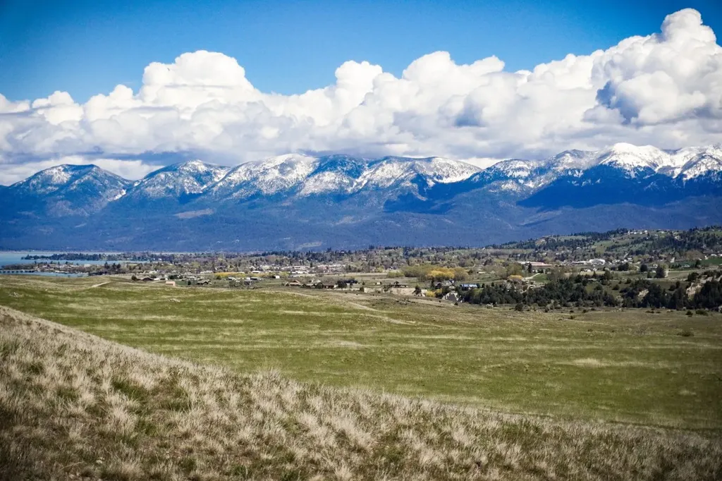 Nna Irvine Flats Road Polson MT 59860