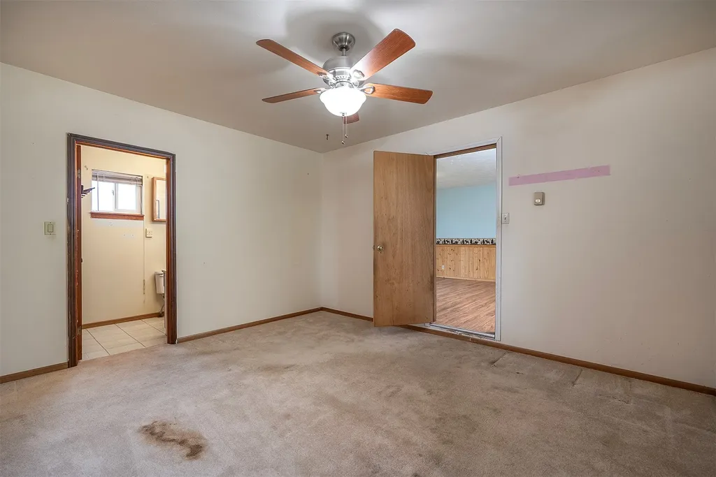 1827 W 9th Avenue W Columbia Falls MT 59912