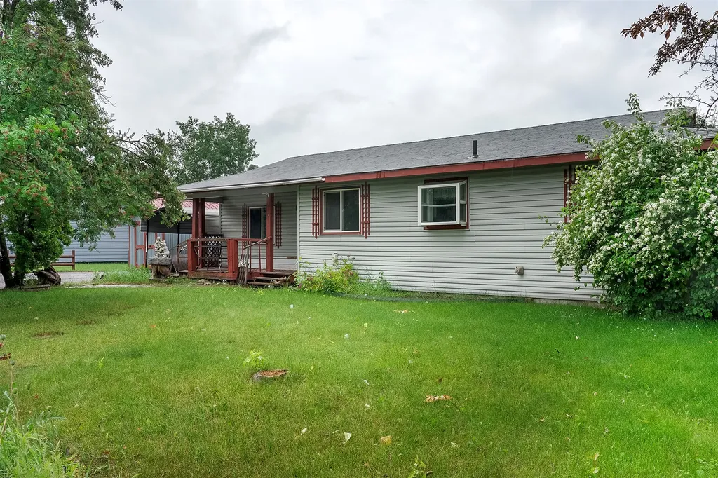 1827 W 9th Avenue W Columbia Falls MT 59912