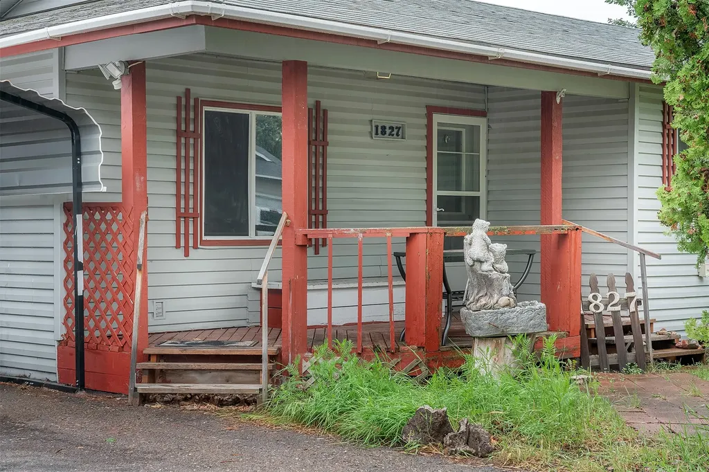 1827 W 9th Avenue W Columbia Falls MT 59912