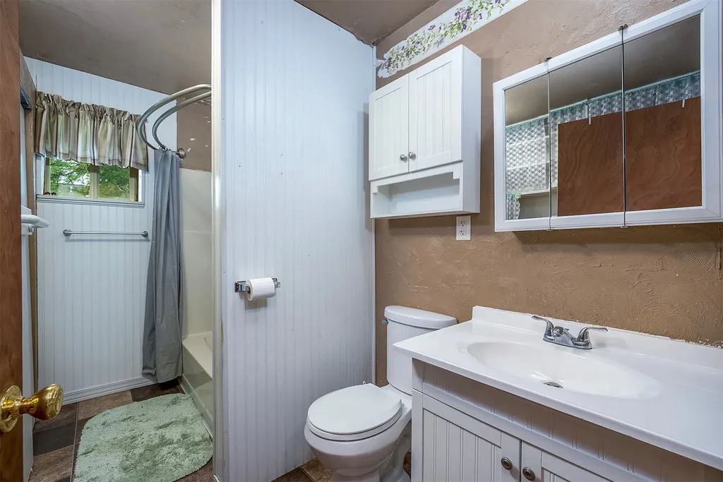 1827 W 9th Avenue W Columbia Falls MT 59912