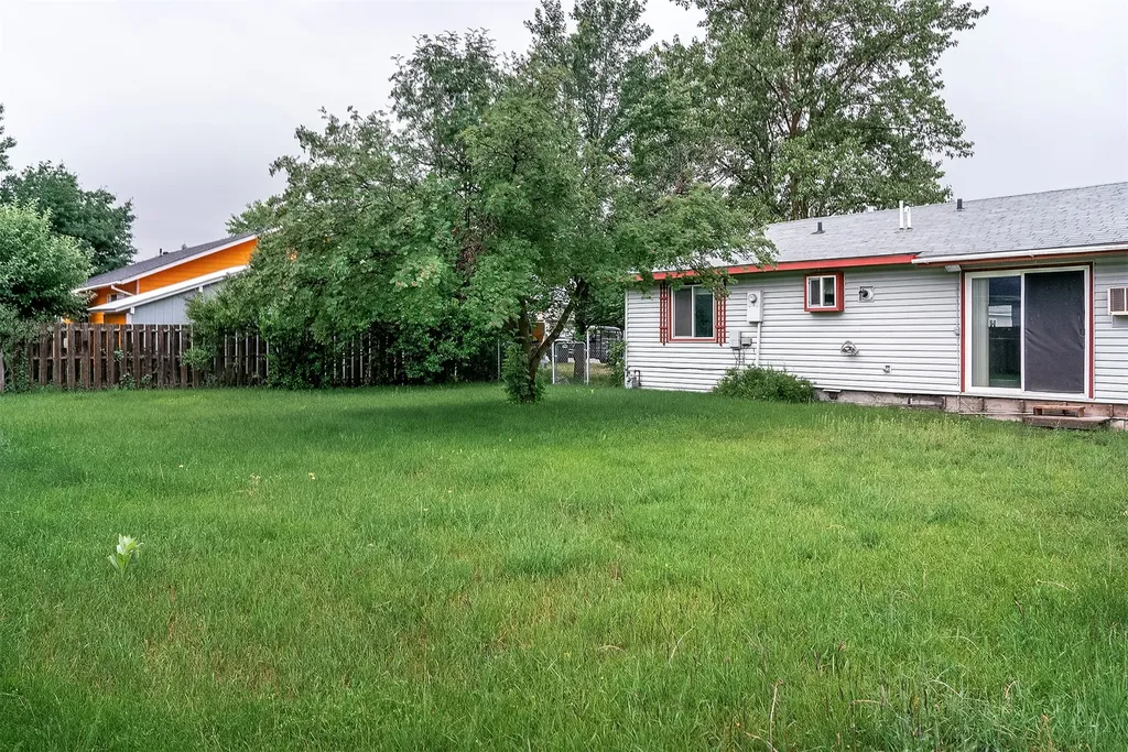 1827 W 9th Avenue W Columbia Falls MT 59912