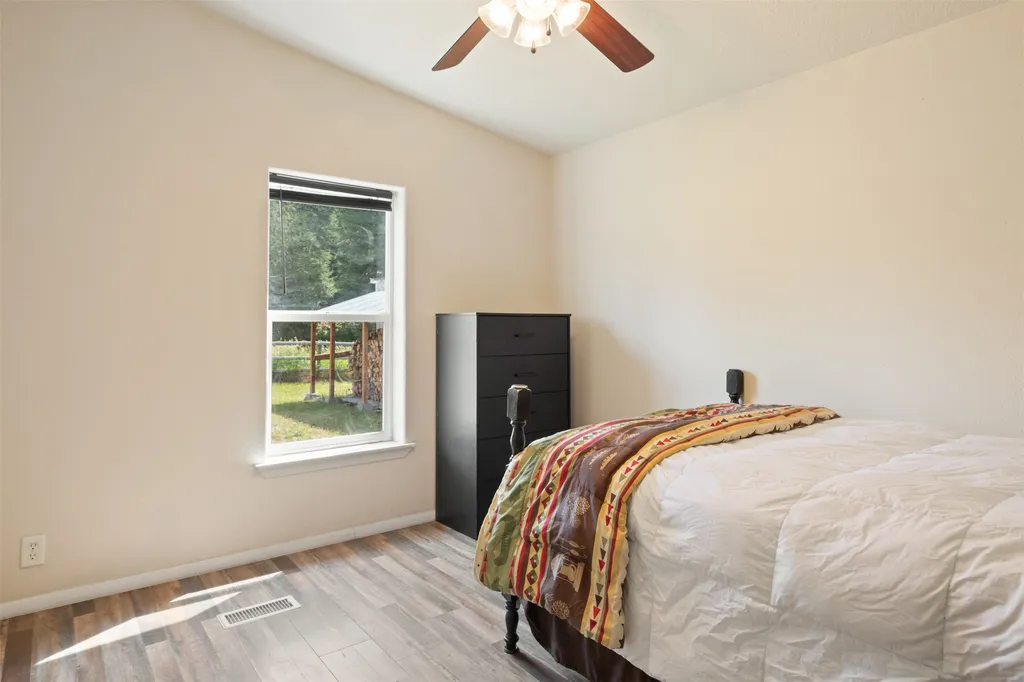 57 Pioneer Lane St Regis MT 59866