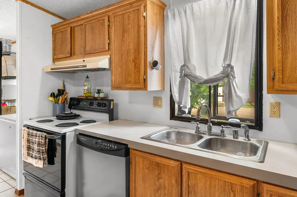 167 D Street Fort Smith MT 59035